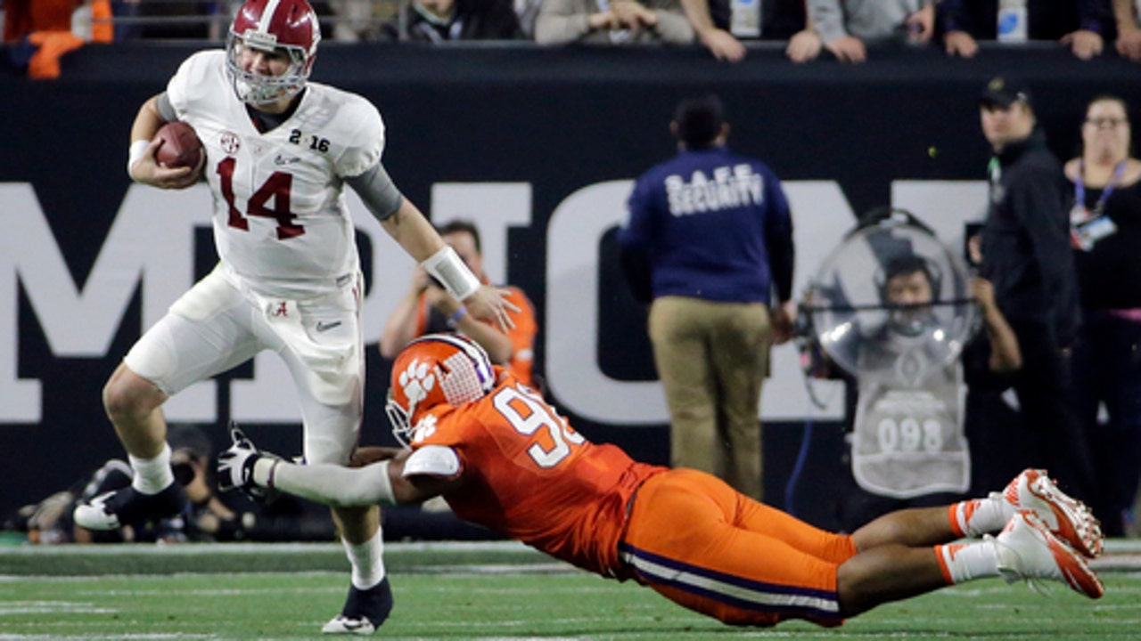 THE LATEST: Clemson FG trims lead to 21-17 in 3rd quarter